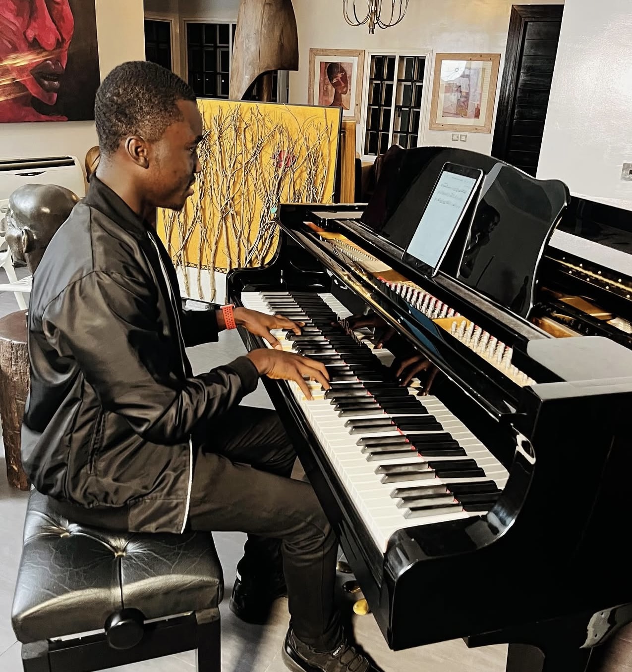 Adomako Benajah Music portrait